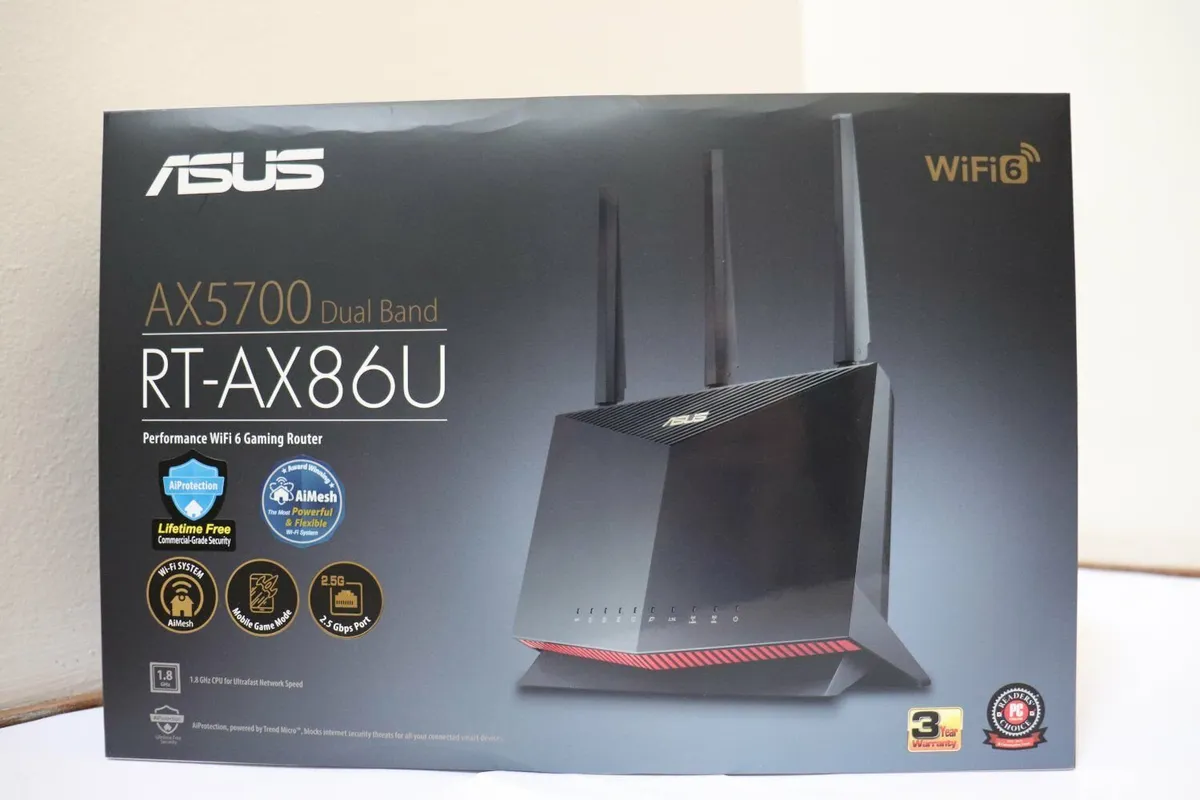 Router ASUS RT-AX86U - Front Box