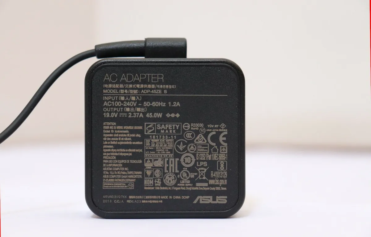 Router ASUS RT-AX86U - PSU 45Watt